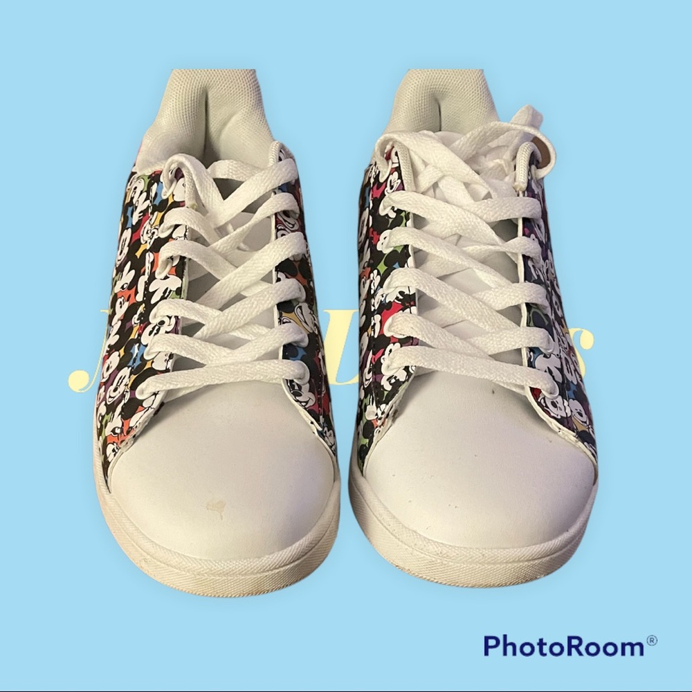 Disneyland Paris Sneakers like new